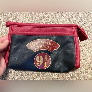 Harry Potter Hogwarts Express Pouch